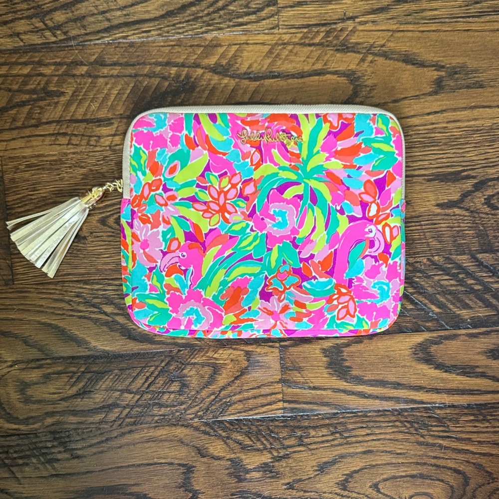 Lilly Pulitzer Vibrant Floral tablet sleeve with Tassel